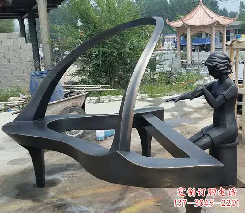 绵阳钢琴抽象铜雕