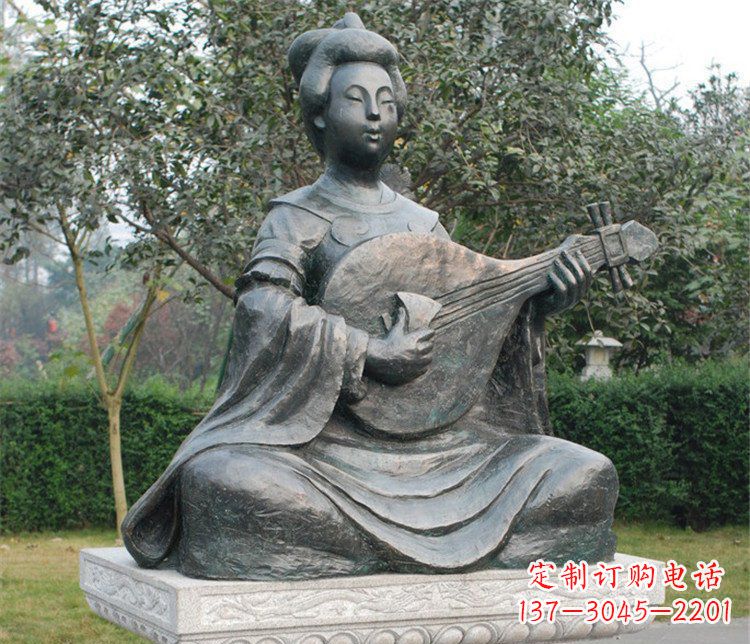 绵阳古典风情弹琵琶雕塑