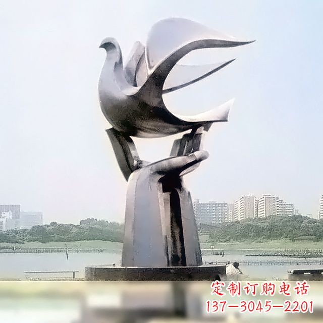 绵阳精美鸽子雕塑