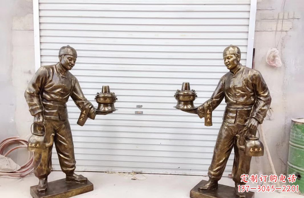 绵阳店小二铜雕塑——传承传统铸造工艺