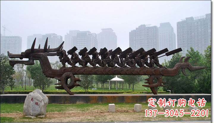 绵阳锻铜赛龙舟雕塑