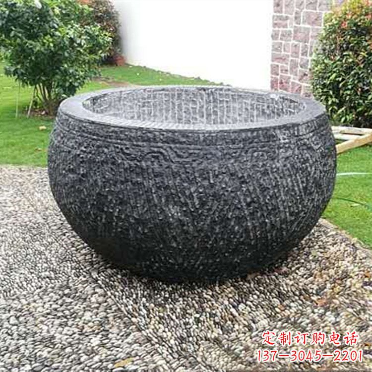 绵阳仿古石雕水缸,精雕细琢别具一格