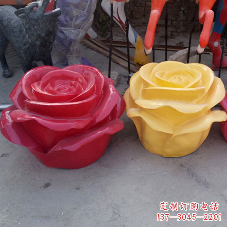 绵阳精美仿真玻璃钢玫瑰雕塑