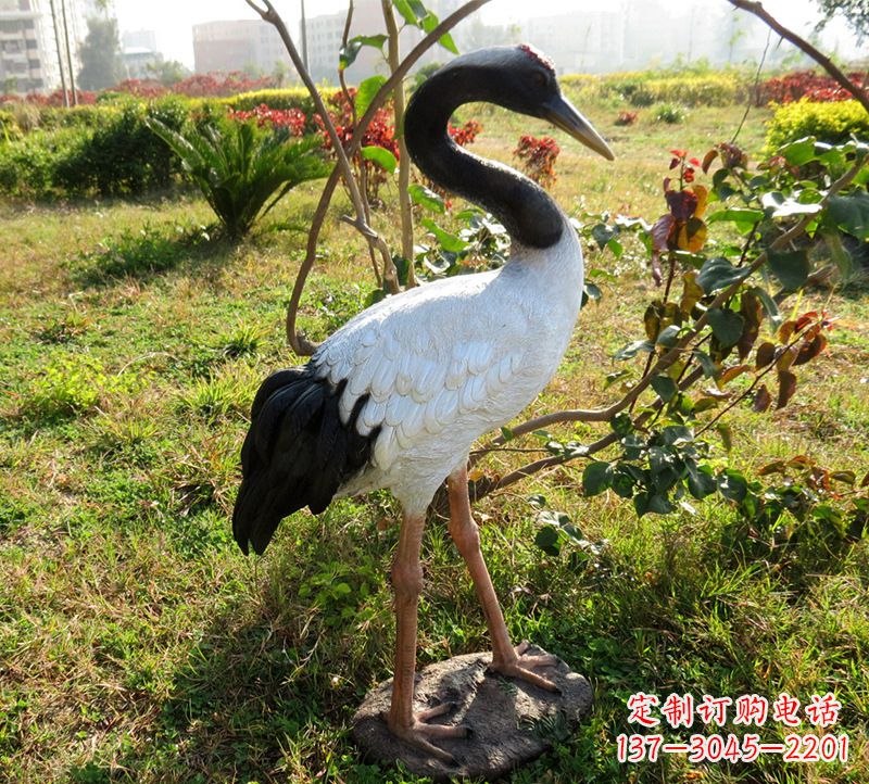 绵阳精致仙鹤雕塑,飞翔在自由的天空