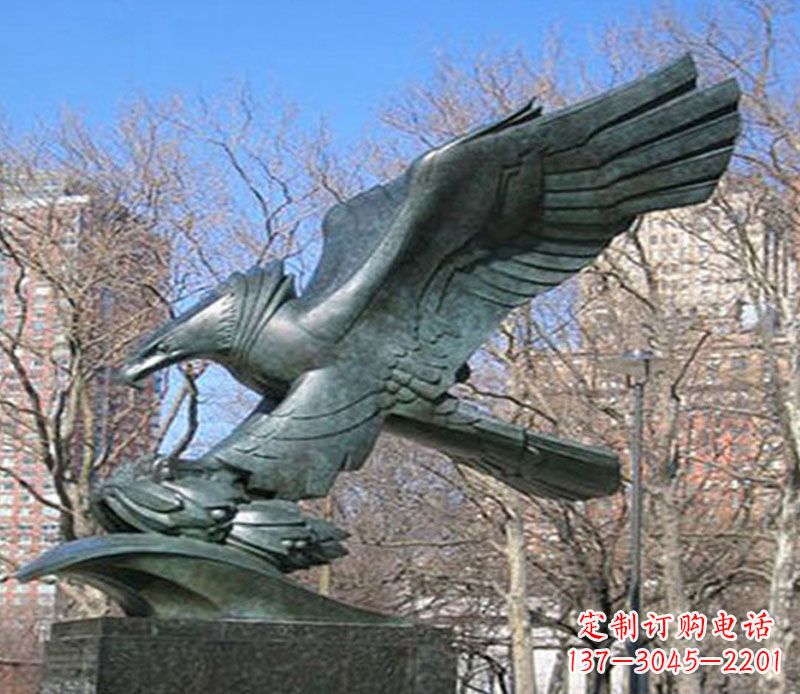 绵阳飞鹰石雕动物景观雕塑