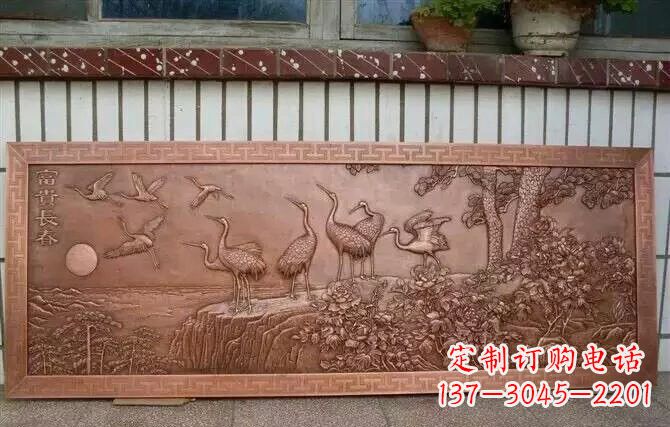 绵阳富贵仙鹤浮雕锻铜雕塑