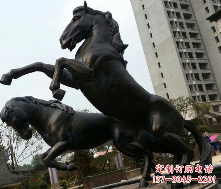 绵阳高雅实木动物雕塑