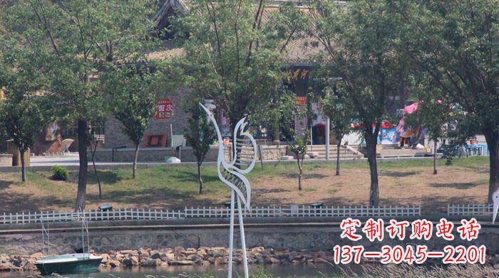 绵阳融合瑞雪灵羽,灵灯晶莹不锈钢仙鹤雕塑