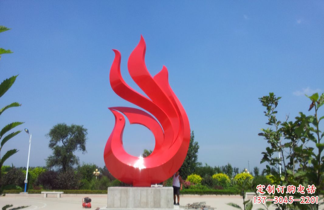 绵阳精美绝伦的凤凰不锈钢抽象雕塑
