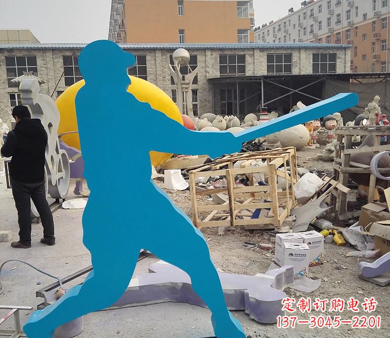 绵阳公园不锈钢打棒球雕塑2