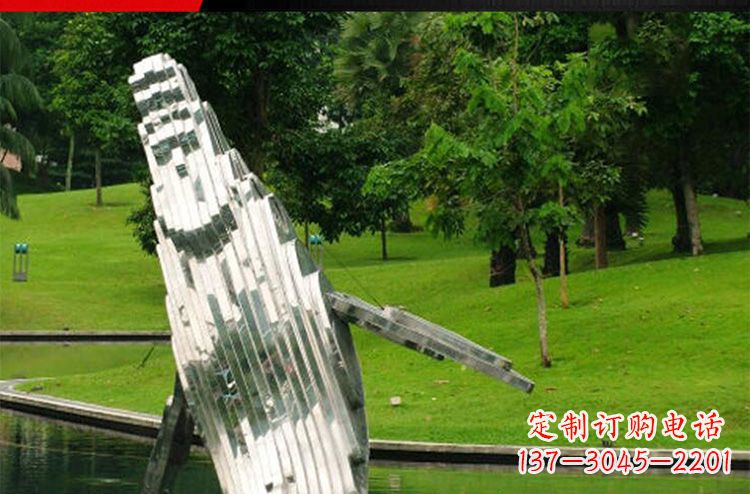 绵阳温馨活泼的不锈钢动物企鹅雕塑