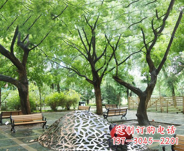 绵阳悠久活力-不锈钢瓢虫雕塑