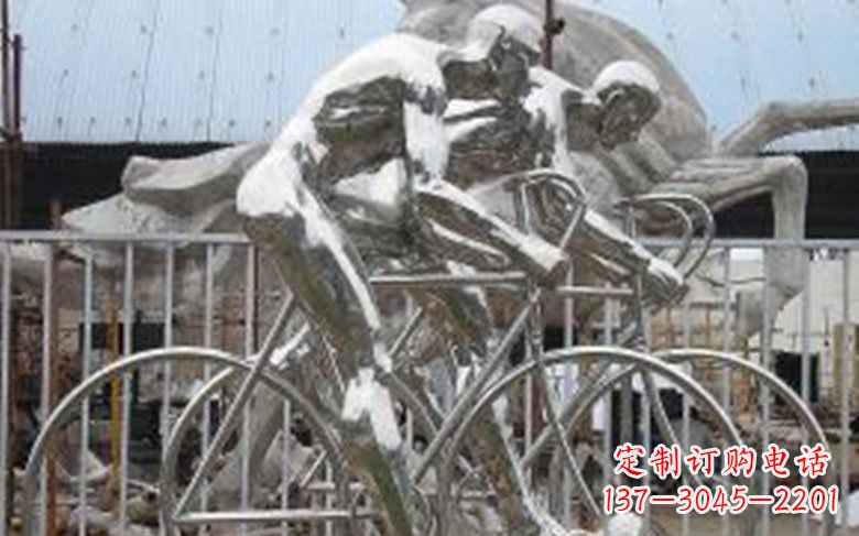 绵阳铸造不锈钢骑自行车景观雕塑