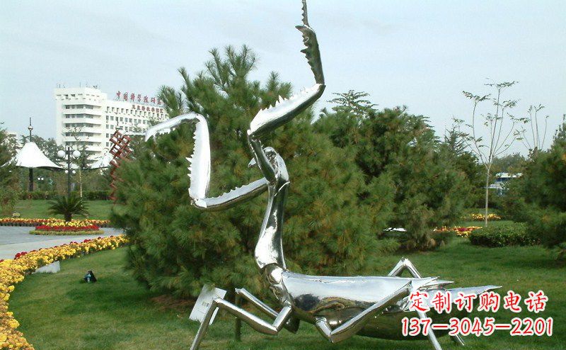 绵阳不锈钢雕刻螳螂摆件