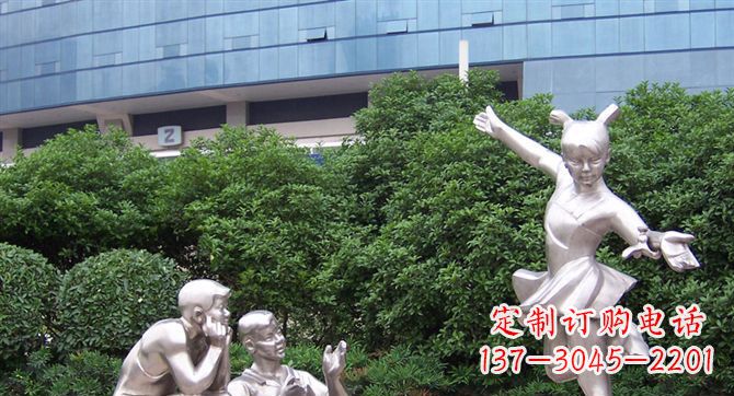 绵阳优质不锈钢学生人物雕塑