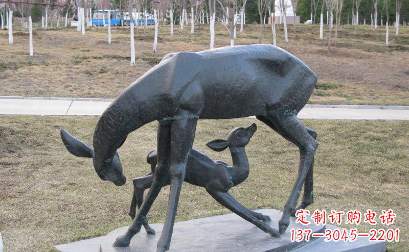 绵阳母子鹿铜雕艺术塑像