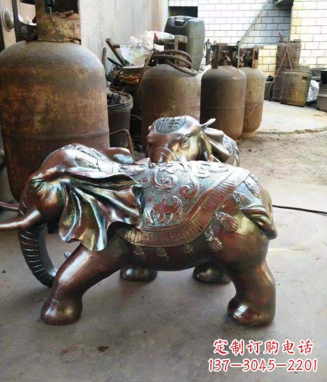 绵阳公园大象招财动物铜雕 (2)
