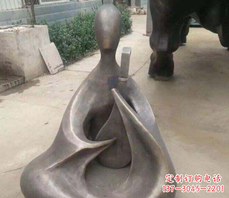 绵阳抽象景观弹琵琶铜雕