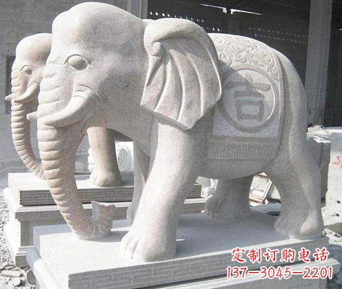 绵阳公园动物吉祥大象石雕 (2)