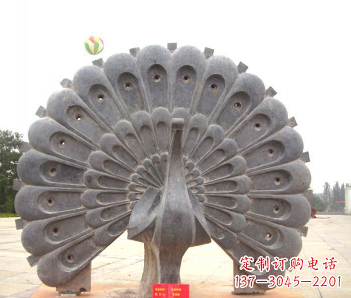 绵阳风格独特的孔雀石雕