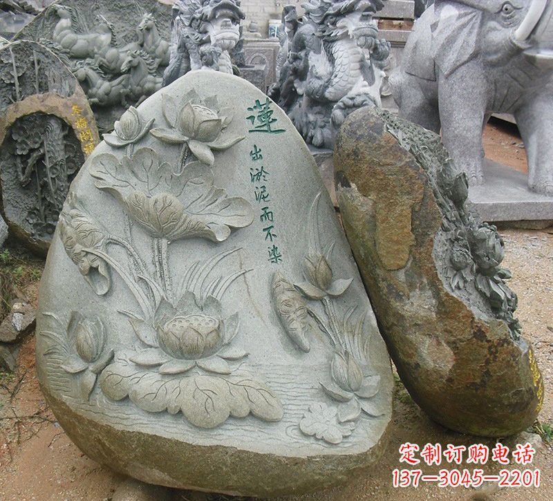 绵阳以莲花为灵感的浮雕艺术