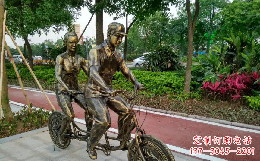 绵阳集休闲、健身、艺术於一体的自行车雕塑