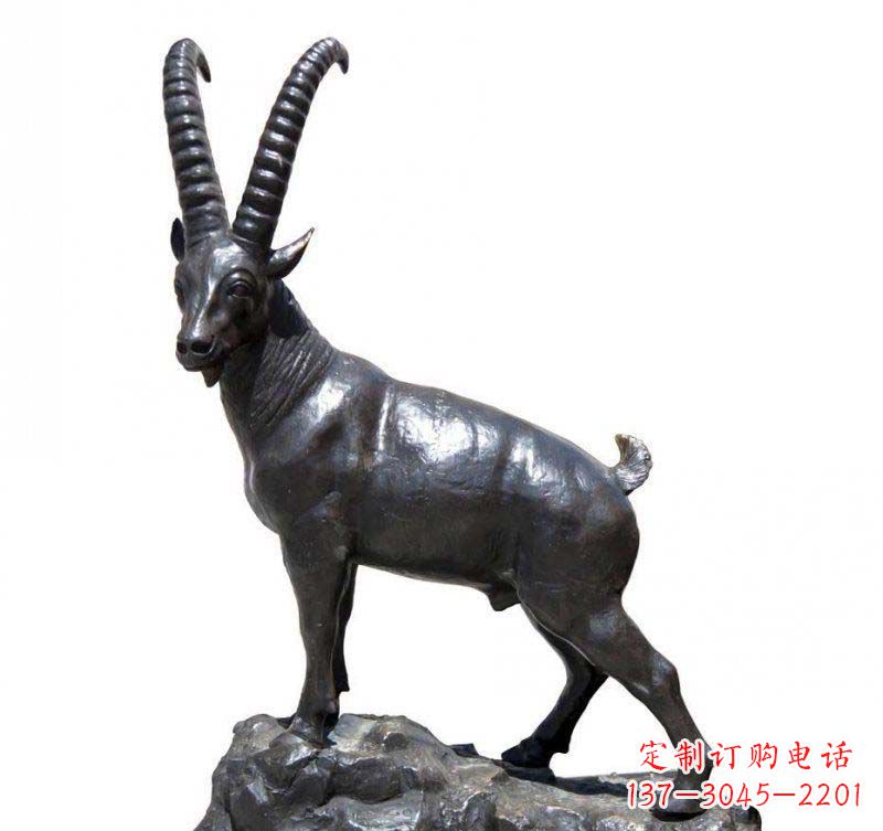 绵阳铜雕羚羊,精美外形及细节刻画精美