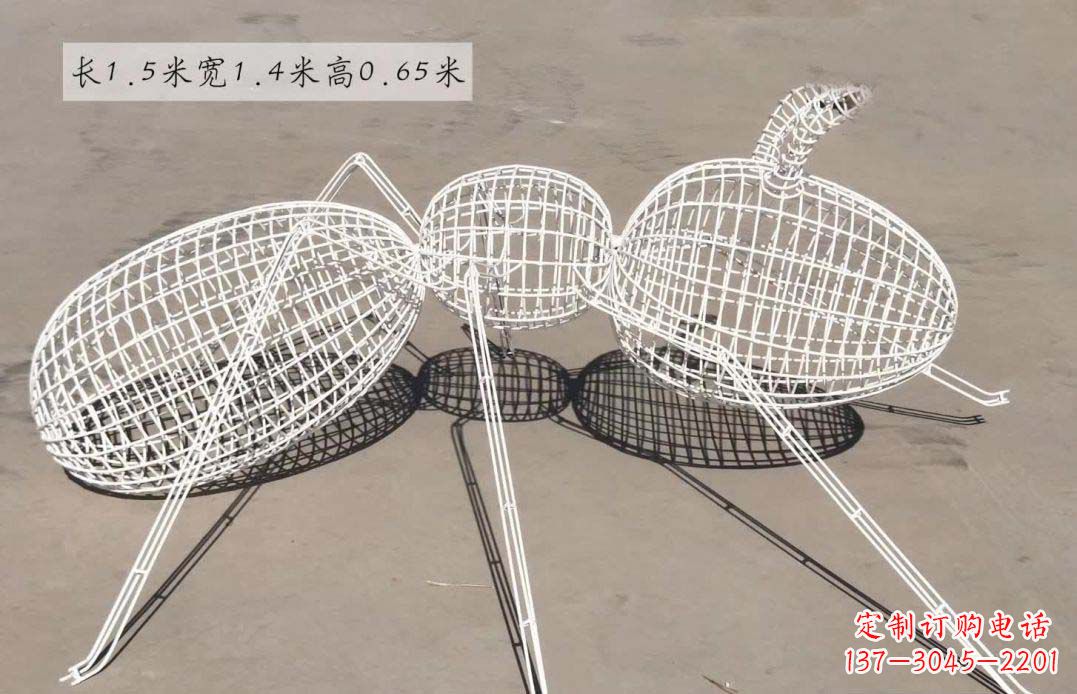 绵阳美轮美奂的蚂蚁镂空雕塑