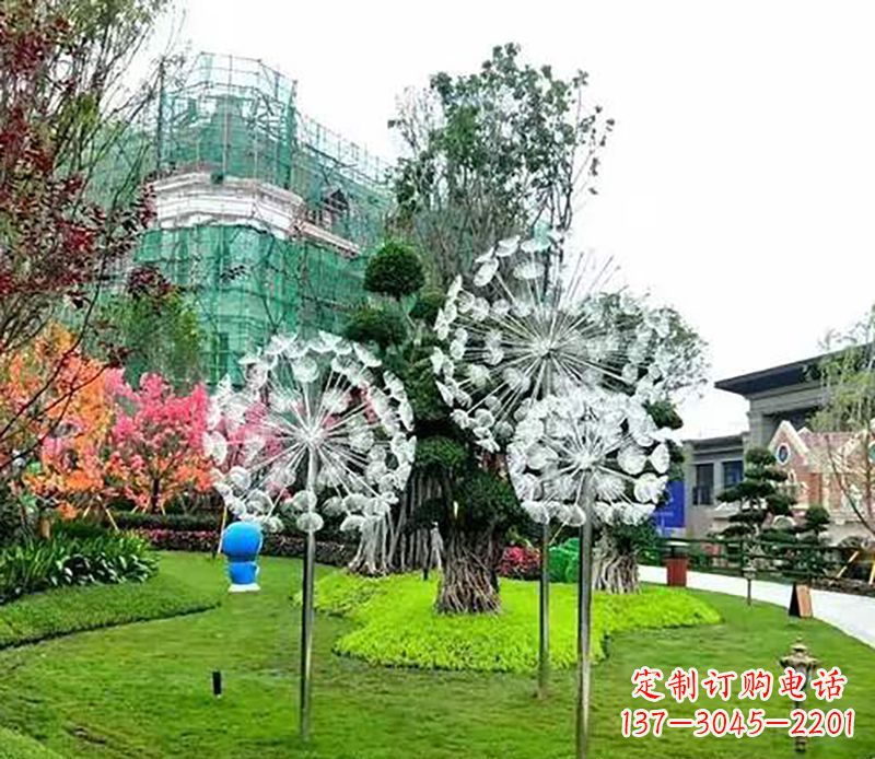 绵阳公园蒲公英雕塑