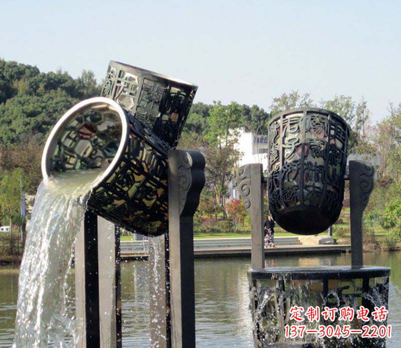 绵阳公园水缸喷泉铜雕