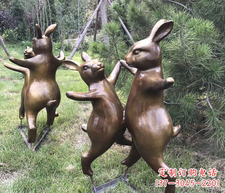 绵阳铜雕奔跑兔子动物雕塑