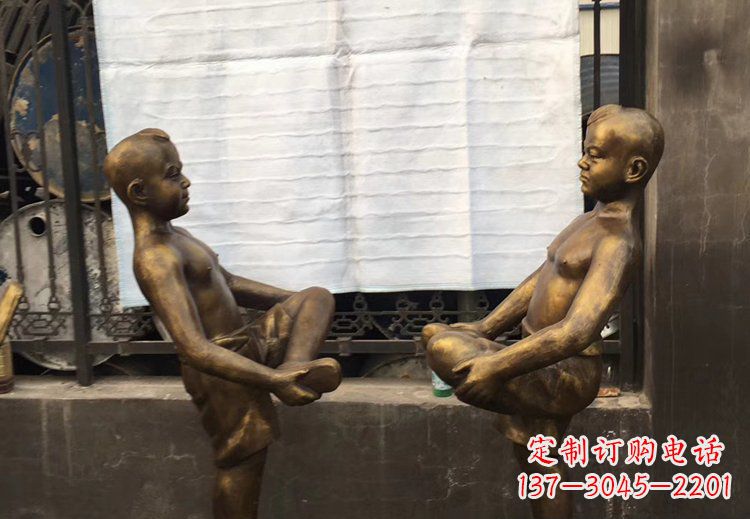 绵阳公园铜雕儿童玩游戏人物雕塑