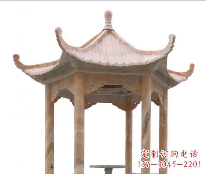 绵阳美丽而优雅的公园晚霞红六角石凉亭雕塑