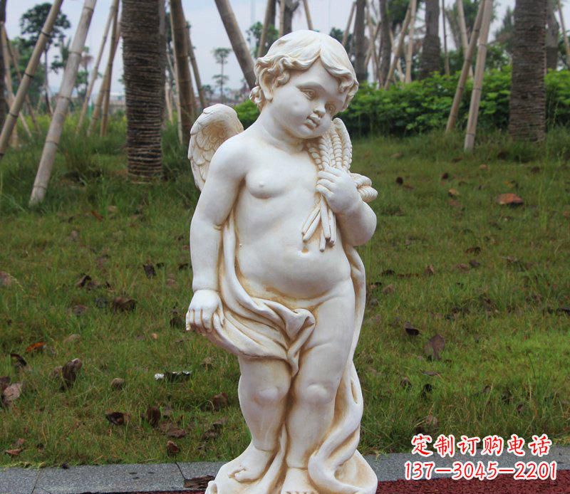 绵阳公园西方小天使雕塑