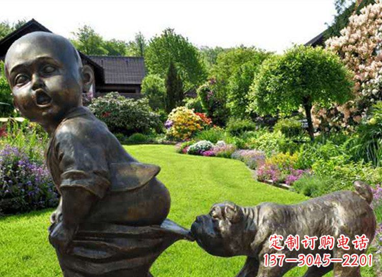 绵阳小孩咬小狗大雕塑