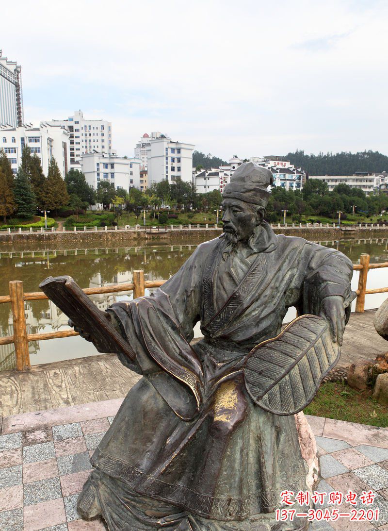 绵阳匠心打造的肖像诸葛亮雕塑