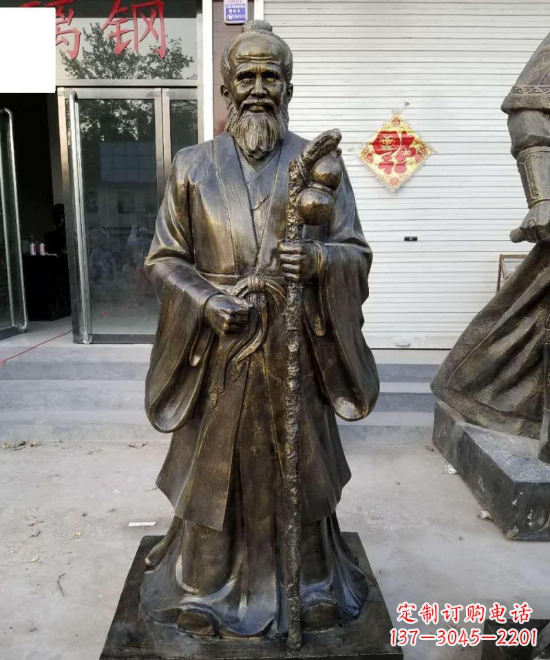 绵阳珍藏古代名医孙思邈铜雕塑