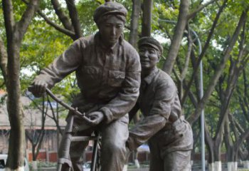 绵阳装饰你家园的自行车雕塑