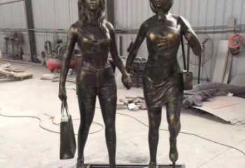 绵阳铜雕女人唤醒美好回忆