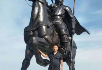 绵阳以古代骑马将军为灵感的铜雕