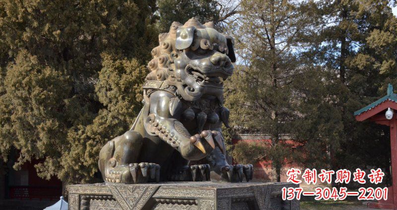绵阳故宫青铜狮子雕塑