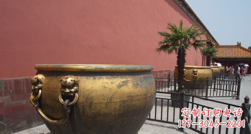 绵阳故宫铜水缸铜雕