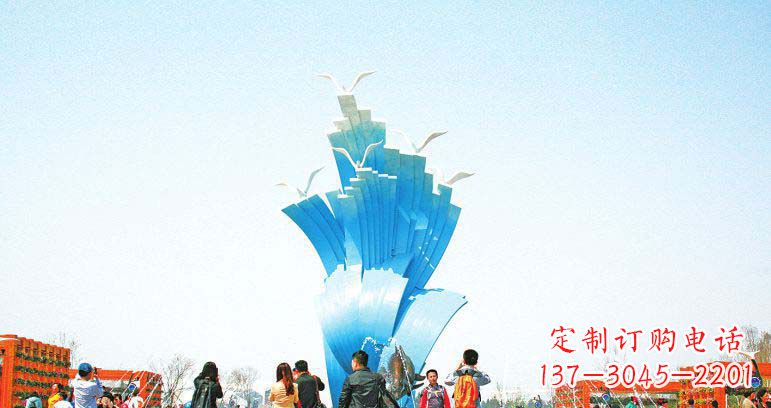 绵阳光彩熠熠的海鸥雕塑