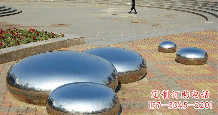绵阳广场不锈钢镜面水滴雕塑 (2)