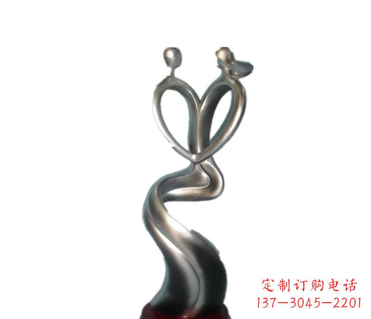 绵阳爱的象征——不锈钢情侣雕塑