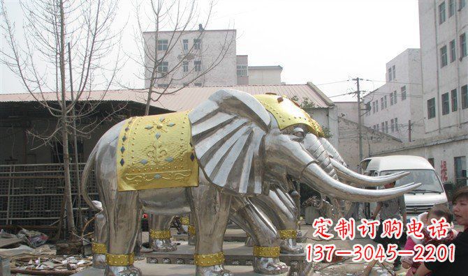 绵阳广场大象不锈钢雕塑