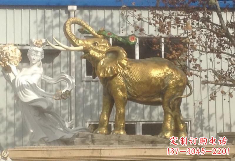 绵阳广场大象雕塑
