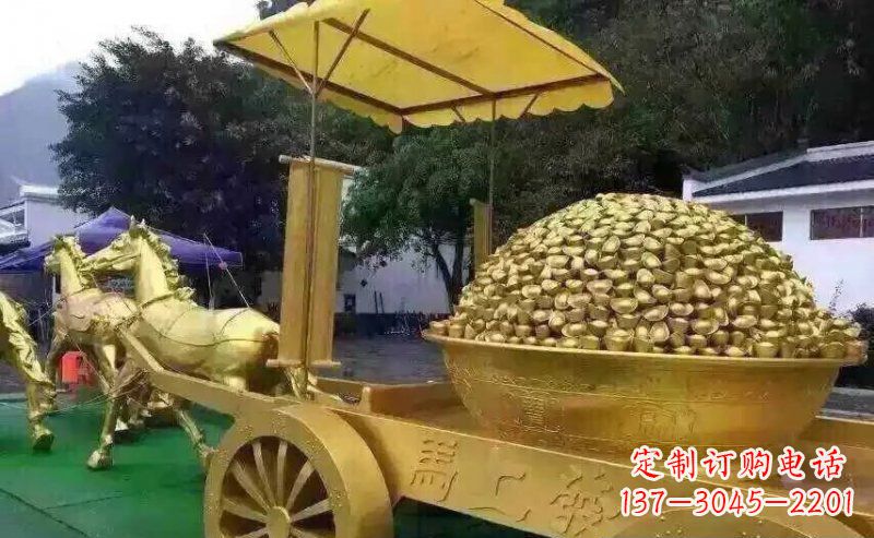 绵阳中领雕塑:精美的玻璃钢马雕塑
