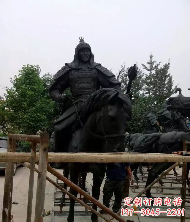 绵阳浪漫古将骑马铜雕,让您感受古代将军的风采!