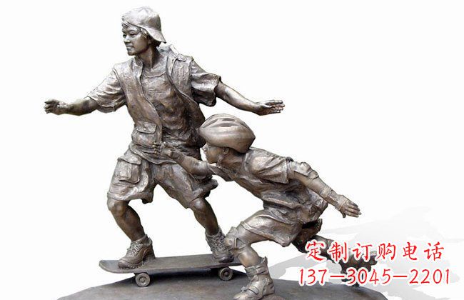 绵阳令人惊叹的广场滑板男孩铜雕塑
